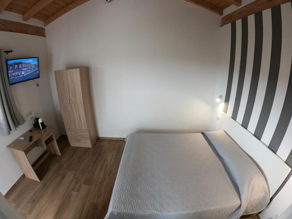 Casa Charlie Lägenhet Arcisate Exteriör bild
