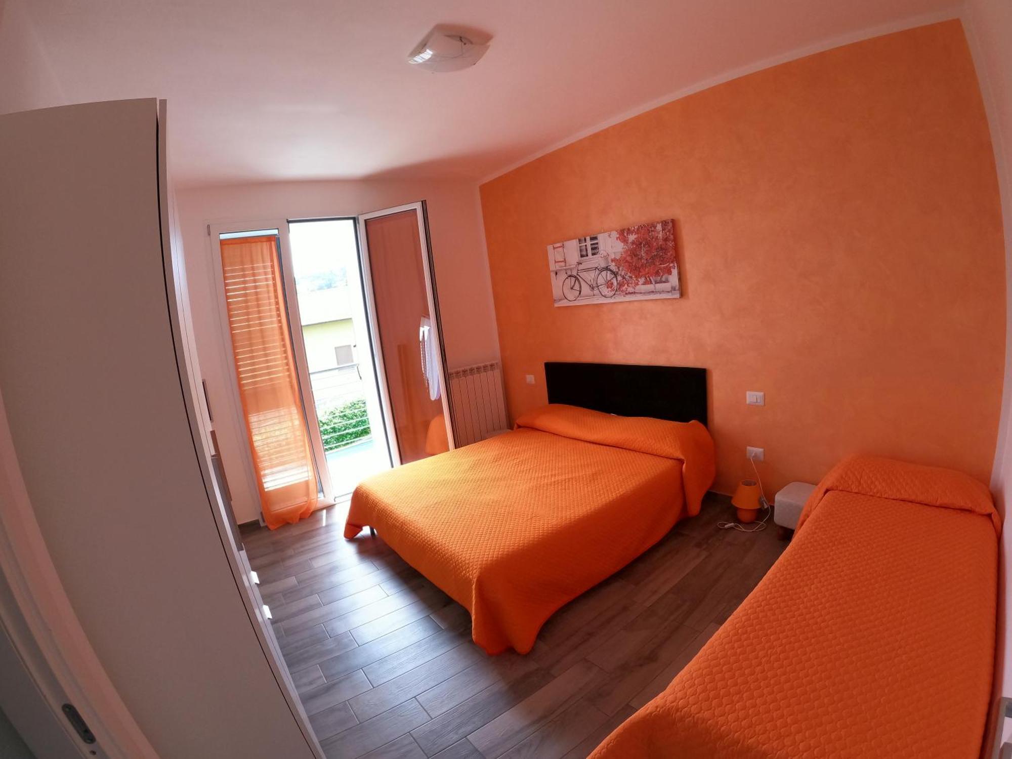 Casa Charlie Lägenhet Arcisate Rum bild